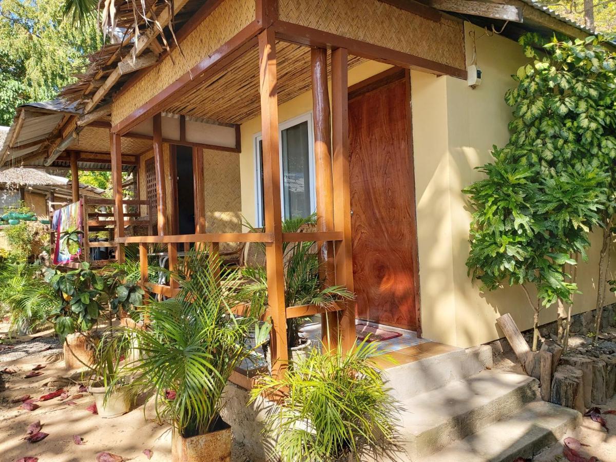 Lugadia Beach Cottages El Nido Luaran gambar